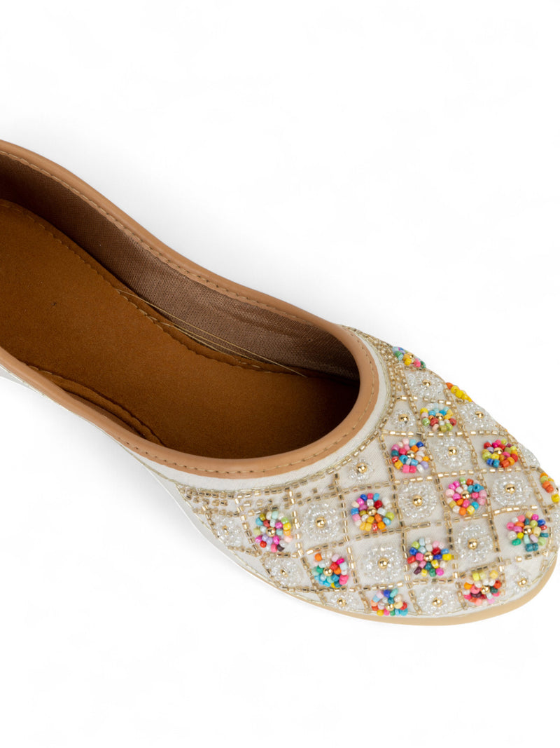 White Synthetic Leather Embellished Mojaris Flats (TC-LSH-9318-WHT)
