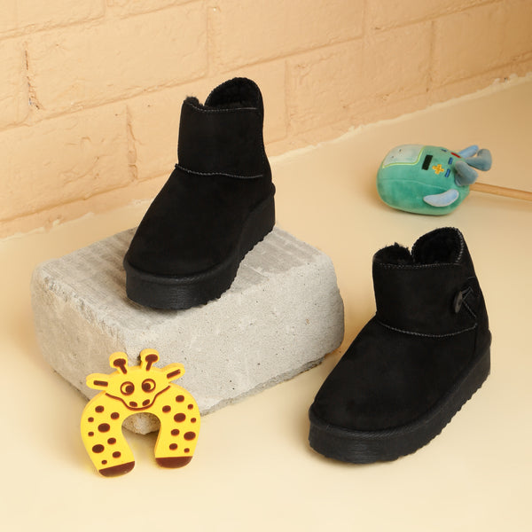 Black Suede UGG Stylish Ankle Boots For Kids-Unisex (TC-RS3685-BLK Black Suede UGG Stylish Ankle Boots For Kids-Unisex (TC-RS3685-BLK