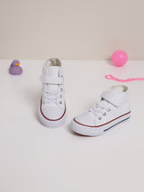 White Canvas Stylish Velcro Sneakers For Kids-Unisex (TC-VKCAN4-WHT)