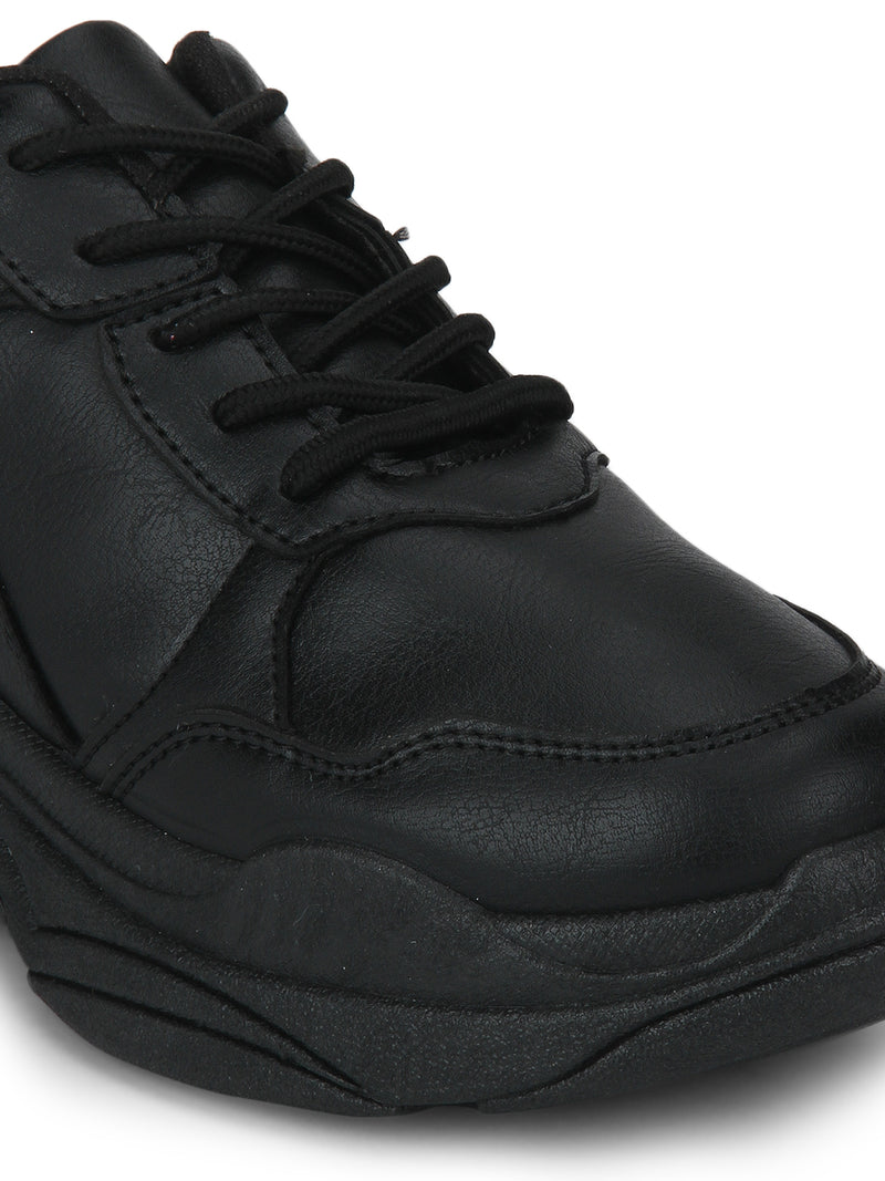 Total Black Lace-Up Sneakers