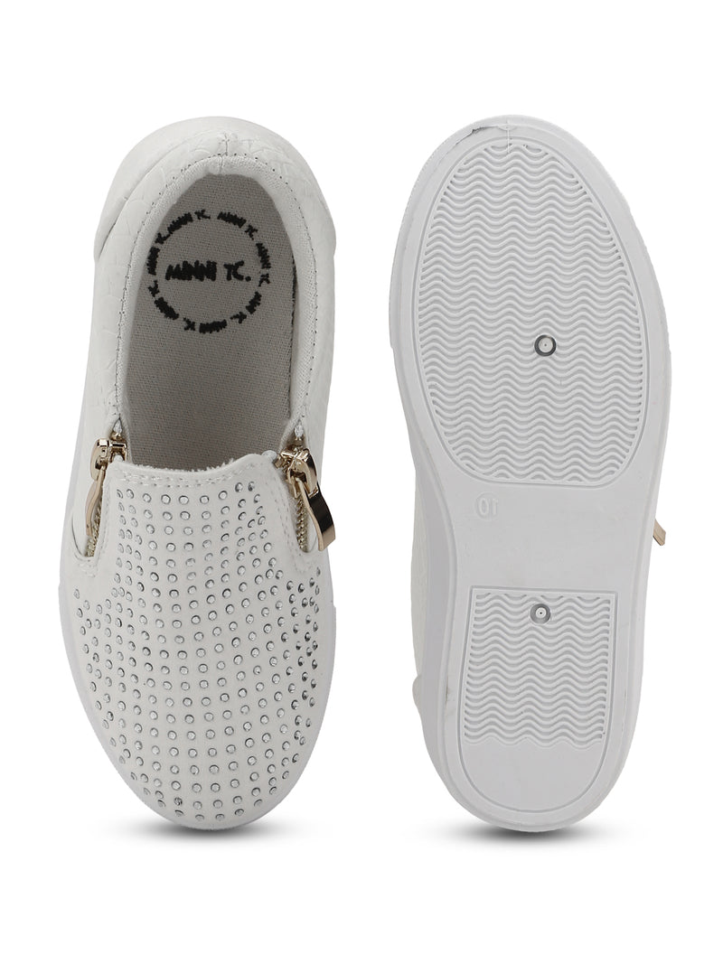 White PU Chained Slip-on Mini Sneakers