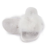 White Feather Flat Sliders
