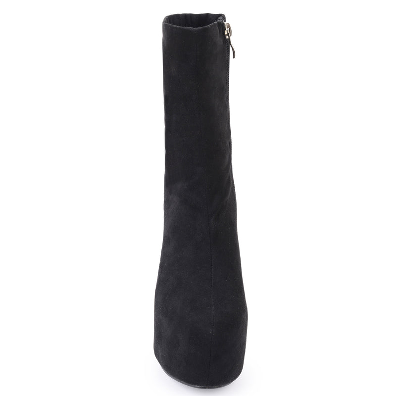 Black Boots